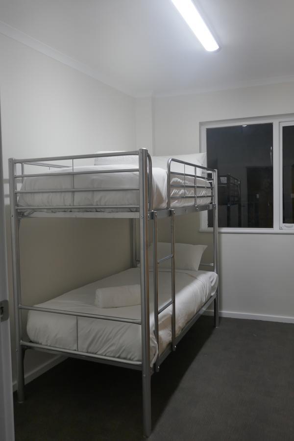 Okeefes Hotel Backpackers 朗塞斯顿 外观 照片